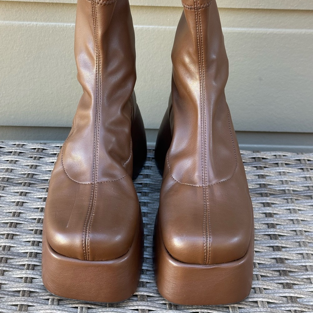 Simon Miller Ankle High Grained Faux-Leather Boots.